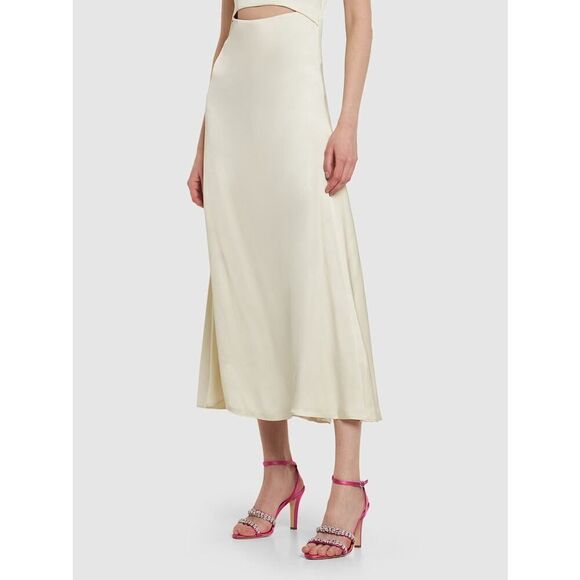 MANOLO BLAHNIK Vedada Satin Crystal Embellished Sandals 38 - Picture 3 of 10